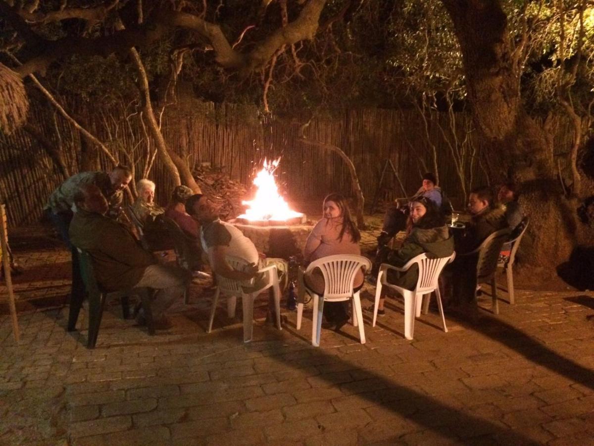 Montanique Lodge Buffelspoort Esterno foto